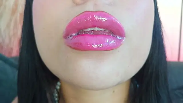 دردشة mia_roux1 الجنسية المباشرة