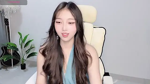 Chat XXX en directo de Yukiy8877