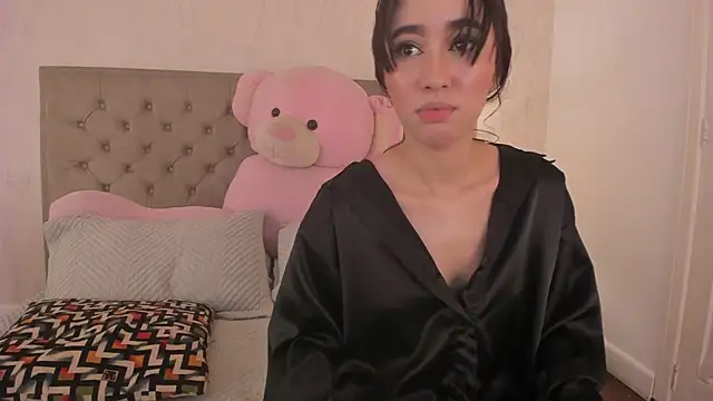 Lila_clark Adlı Modelin Canlı XXX Sohbeti