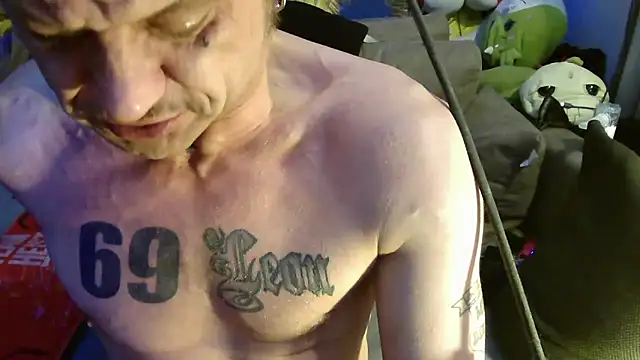 Chat +18 de druckfug ao vivo