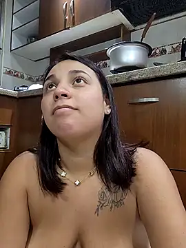 Živý XXX chat LizzRouse