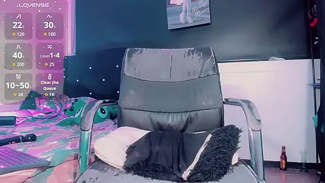 Kendall_hornyy Live XXX-Chat