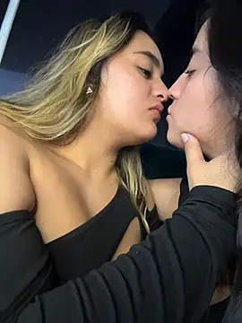 Antonella_Julieta's Live XXX Chat