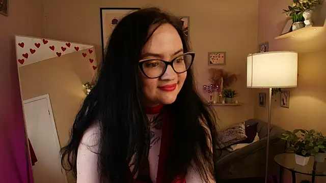 Catherine_Moore_ Live XXX-chat