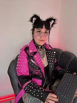 Ravenna666_ – Naživo XXX chat