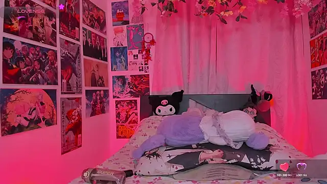 MissCurvyTop: онлайн-секс-чат