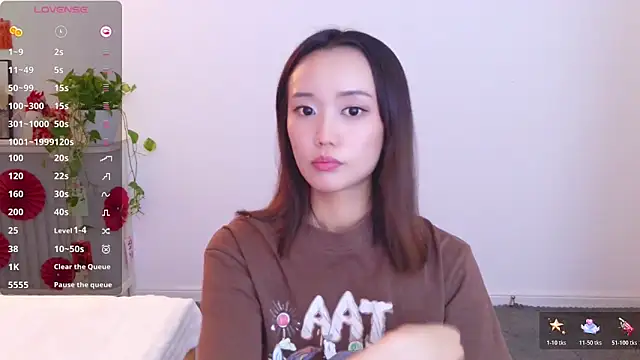 Chat +18 de Nitamade79 ao vivo