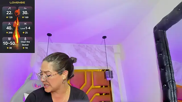 Luciifeer_ 现场XXX聊天