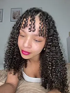 Yasmin777_'s Live XXX Chat