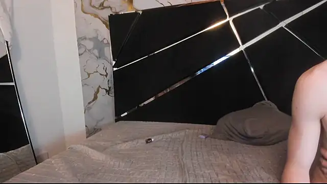 Couple_In_Heat Pertunjukan Webcam