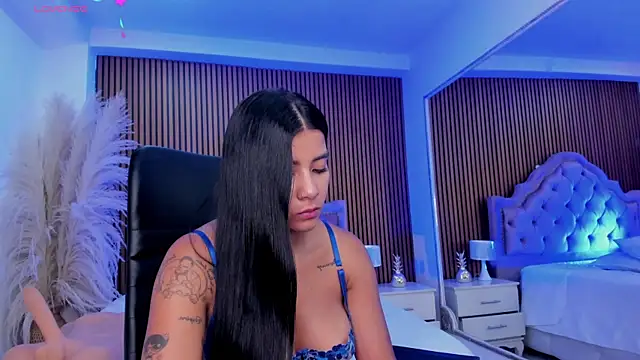 Živý XXX chat SelenaStonne