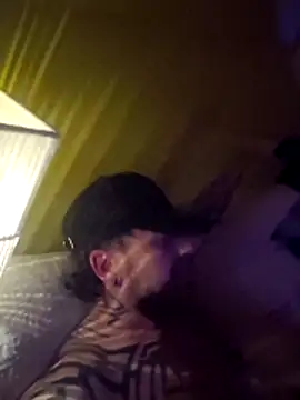 Вебкам-шоу calebdevil