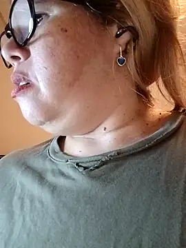 EllisW8's Live XXX Chat