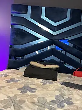 Brad_Summer élő XXX-chatje