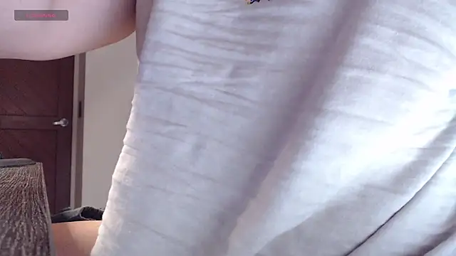 SugaredDigit 在線直播表演