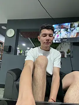 nicocrown élő XXX-chatje