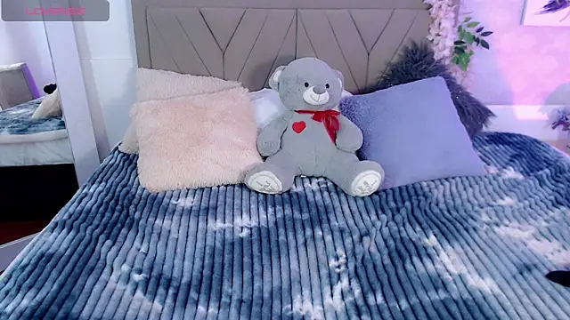 sweetie_lisa: απευθείας συνομιλία ΧΧΧ