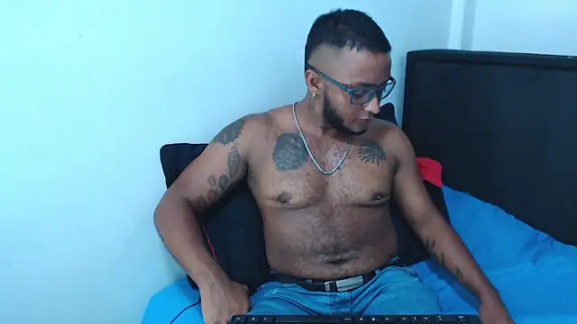 Pokazy przed kamerką – MascTyler