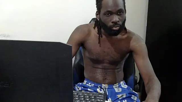 Darkkras élő XXX-chatje