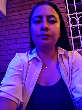 Zara_89 ওয়েবক্যাম শো