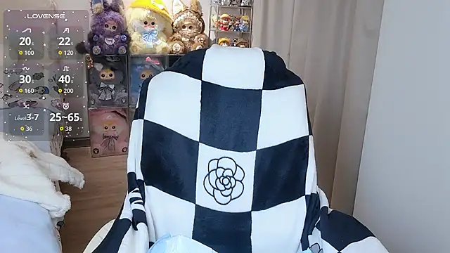 M-OTT_ – Live XXX-chat