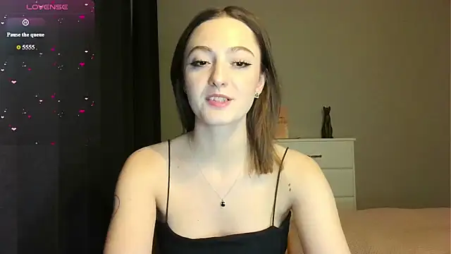 Czat XXX na żywo – white_liillyy