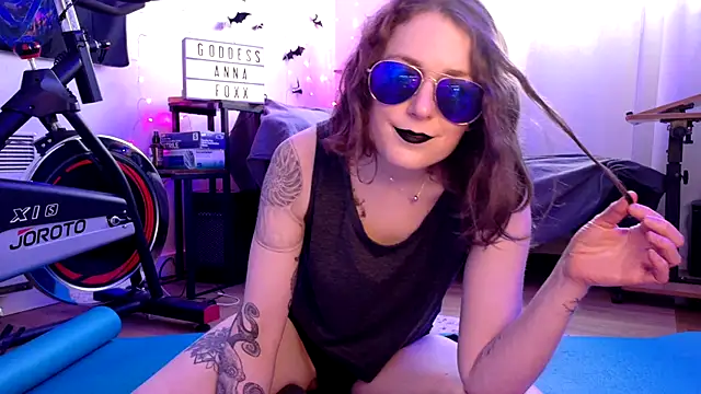 แชท XXX สดของ goddessannafoxx