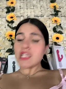 Lorenaa1's Live XXX Chat