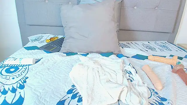 saray_reesee – Live XXX-chat