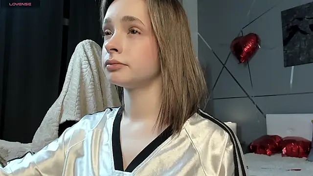 naomi_reiss 现场XXX聊天