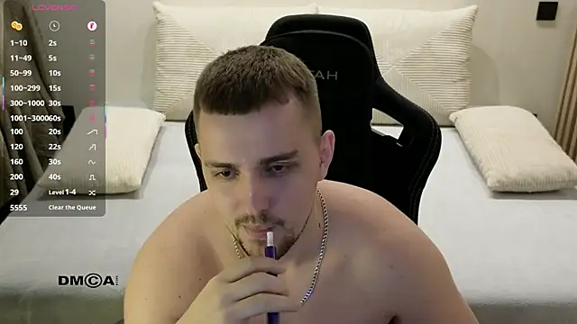 Larstar01 Chat XXX in diretta