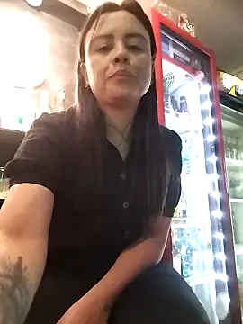 Chatroom XXX en direct de karlagiraldo198