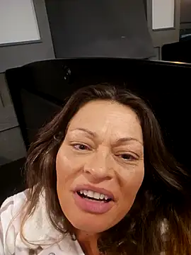 Chatroom XXX en direct de Erotic_and_Exotic