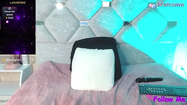 Danielaa_a live XXX chat