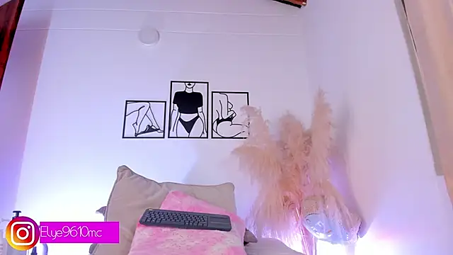 ellie_mcdonald's Live XXX Chat