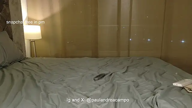 XXX chat uživo modela PauLaaCam