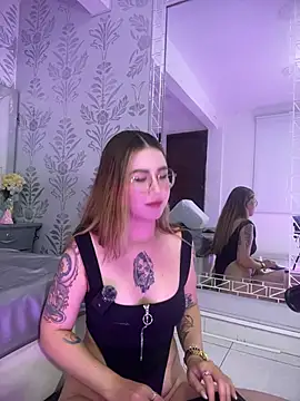 Chatroom XXX en direct de Annyhathatway