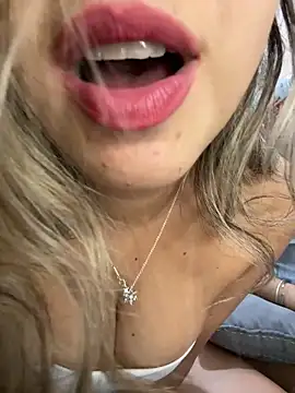 Michelle3271n Live XXX chat