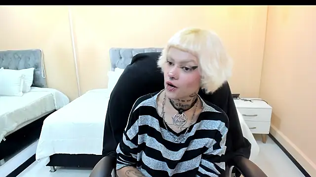 Bela_Craxkerr Live XXX-chat