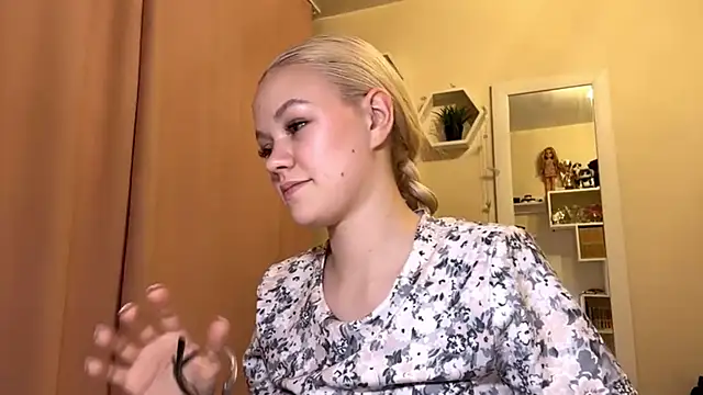 Chat XXX en directo de MiaCashe