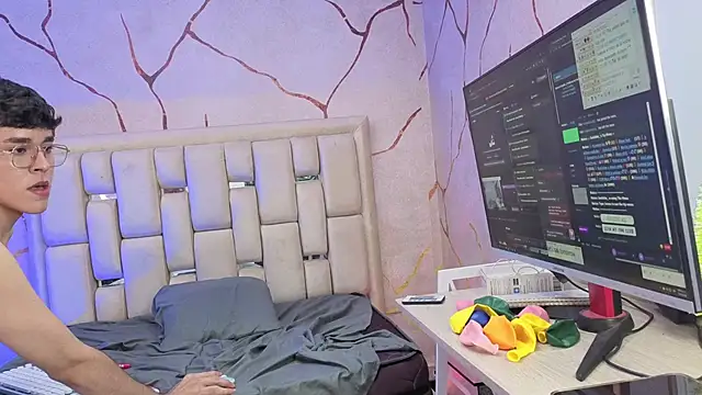 Show de Tom_Parker_ na webcam