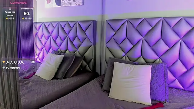 Kitty_DollyyのライブXXXチャット