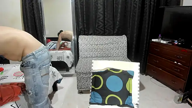 Czat XXX na żywo – youth_lust69