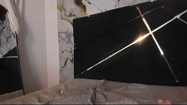 Couple_In_Heat Live XXX-Chat