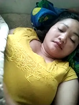 Beauty-girl-'s Live XXX Chat