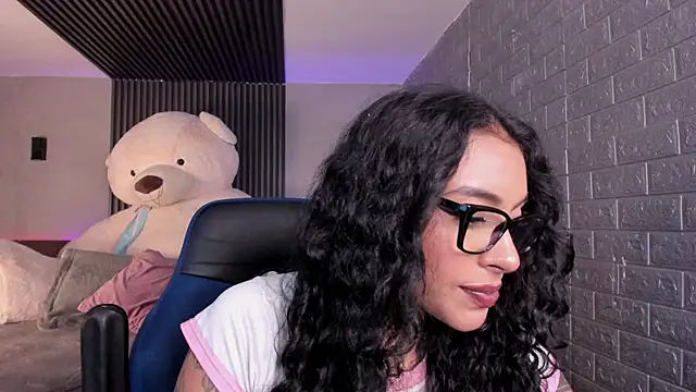 XXX chat uživo modela magic_marg