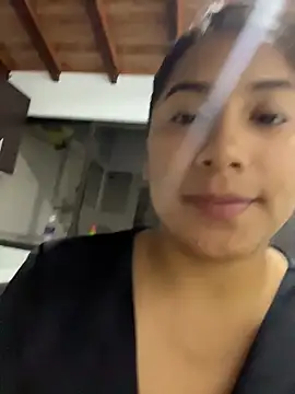 دردشة LinnaGardenia الجنسية المباشرة