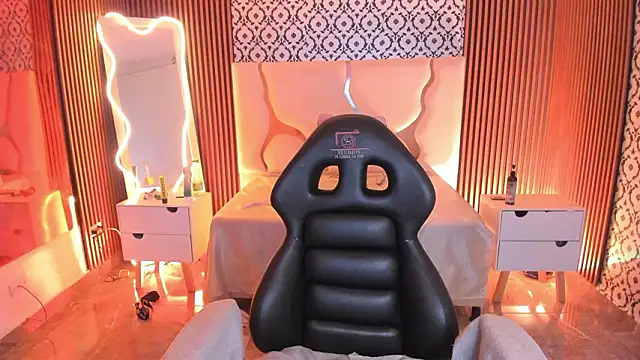 NOOAH_TAY's Live XXX Chat