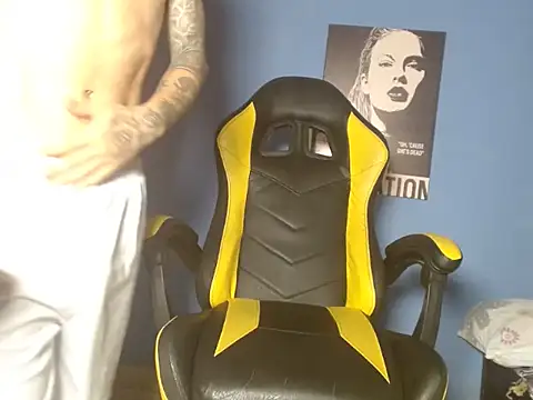 ricardo_big_cock ওয়েবক্যাম শো