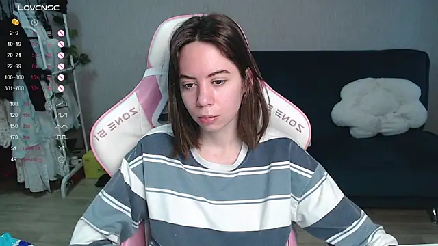 Živý XXX chat Allie_Hazie